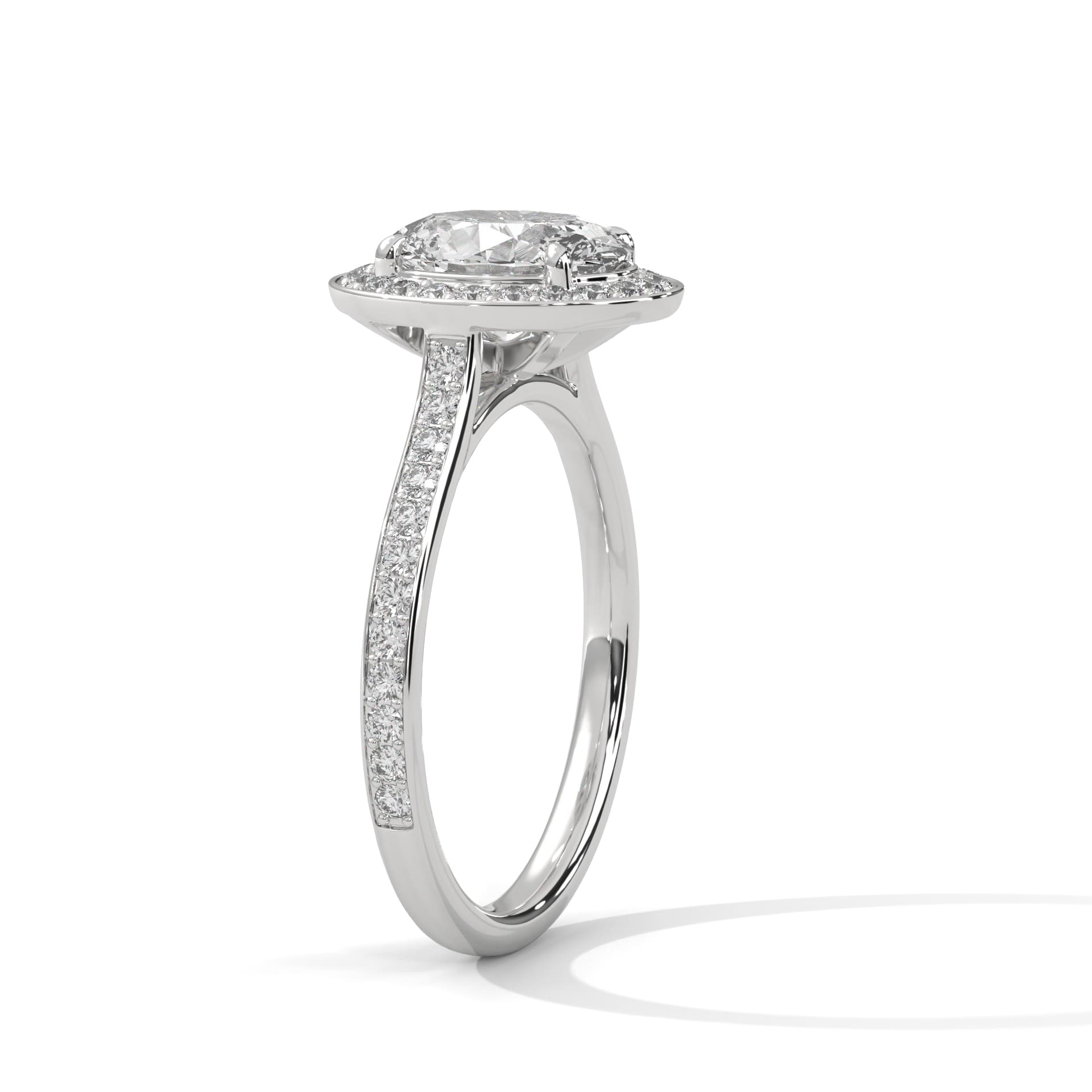 Oval diamond halo ring